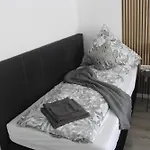 Wunderschoene 3-zimmer Hilton Style - Ideal For Business And Family Trips Апартаменты