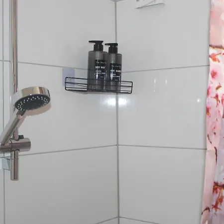 Apartmán Wunderschoene 3-zimmer Hilton Style - Ideal For Business And Family Trips