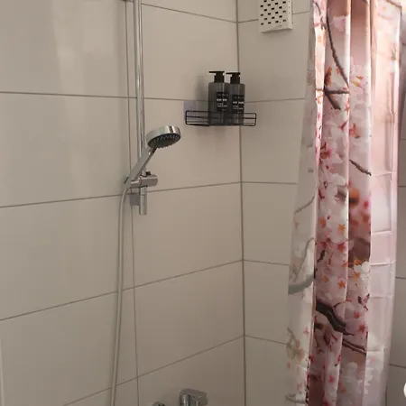 Apartamento Wunderschoene 3-zimmer Hilton Style - Ideal For Business And Family Trips Pforzheim