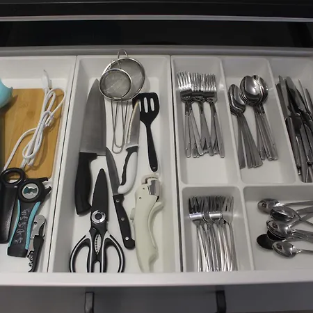 Wunderschoene 3-zimmer Hilton Style - Ideal For Business And Family Trips *