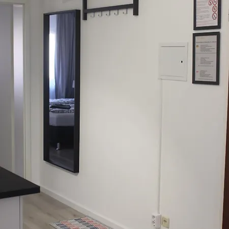 Hilton Styles In Apartment