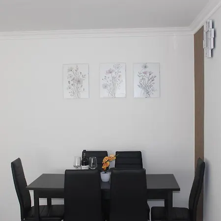 Apartamento Wunderschoene 3-zimmer Hilton Style - Ideal For Business And Family Trips Pforzheim