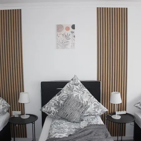 Wunderschoene 3-zimmer Hilton Style - Ideal For Business And Family Trips *