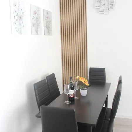 Wunderschoene 3-zimmer Hilton Style - Ideal For Business And Family Trips Apartmán Pforzheim